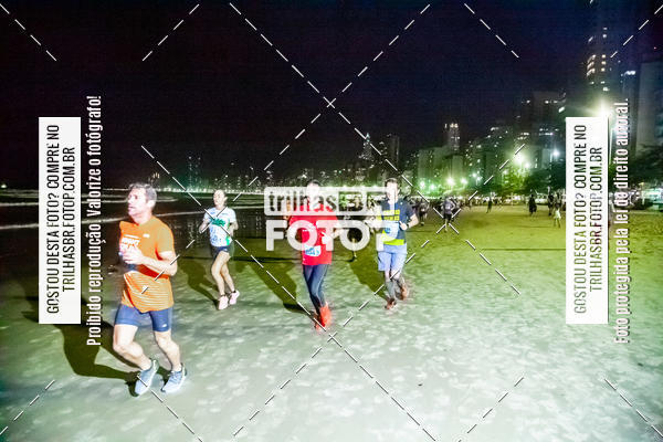 Buy your photos of the eventNight Run Balnerio on Fotop