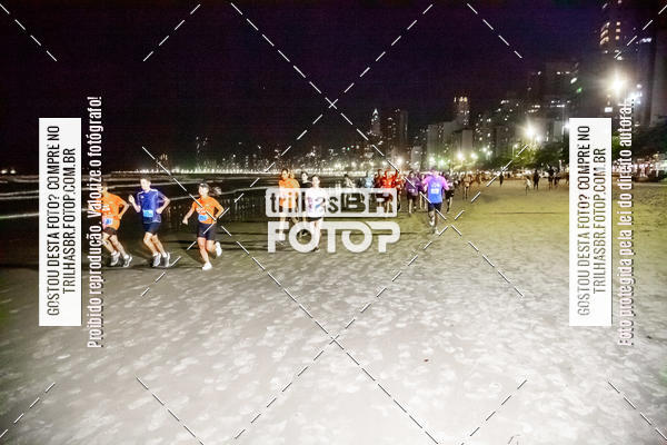 Buy your photos of the eventNight Run Balnerio on Fotop