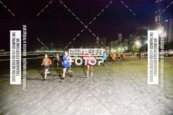 Buy your photos of the eventNight Run Balnerio on Fotop