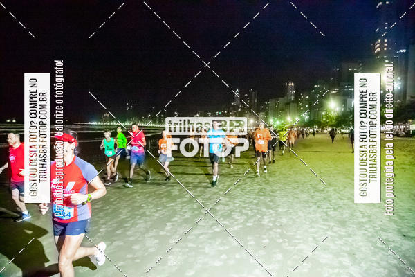 Buy your photos of the eventNight Run Balnerio on Fotop