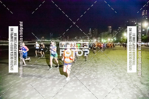 Buy your photos of the eventNight Run Balnerio on Fotop
