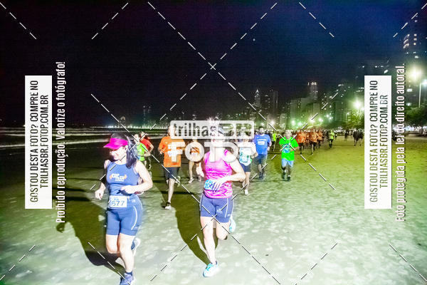 Buy your photos of the eventNight Run Balnerio on Fotop