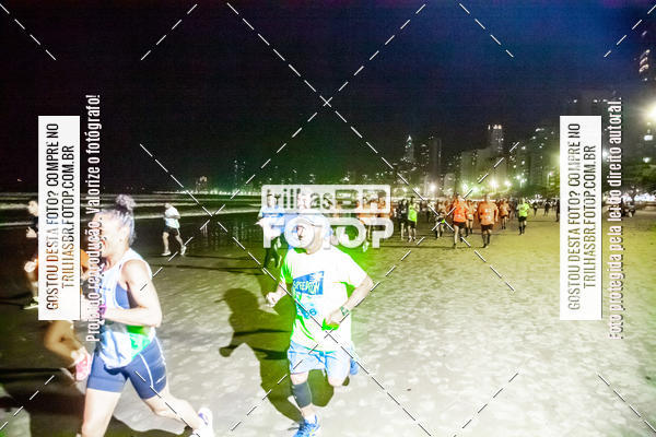 Buy your photos of the eventNight Run Balnerio on Fotop
