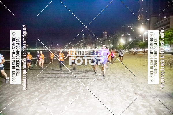 Buy your photos of the eventNight Run Balnerio on Fotop