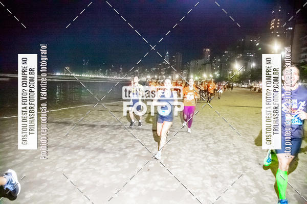 Buy your photos of the eventNight Run Balnerio on Fotop