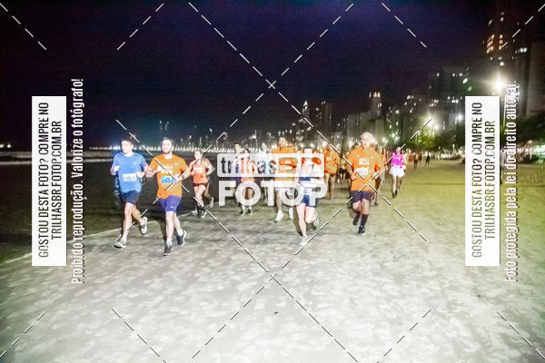 Buy your photos of the eventNight Run Balnerio on Fotop