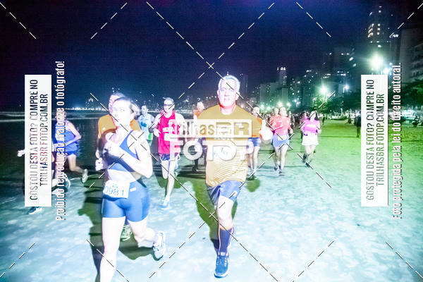 Buy your photos of the eventNight Run Balnerio on Fotop