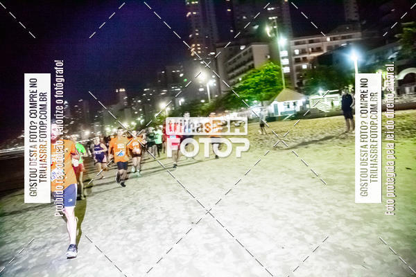 Buy your photos of the eventNight Run Balnerio on Fotop