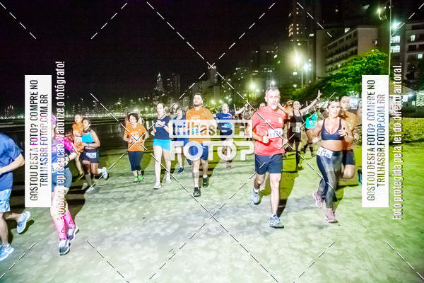 Buy your photos of the eventNight Run Balnerio on Fotop