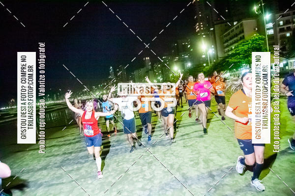 Buy your photos of the eventNight Run Balnerio on Fotop