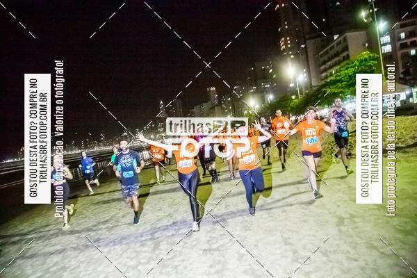 Buy your photos of the eventNight Run Balnerio on Fotop