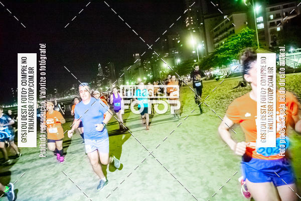 Buy your photos of the eventNight Run Balnerio on Fotop