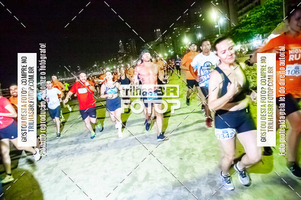 Buy your photos of the eventNight Run Balnerio on Fotop