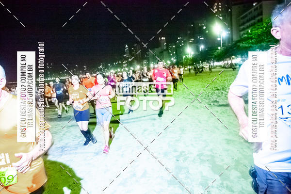 Buy your photos of the eventNight Run Balnerio on Fotop