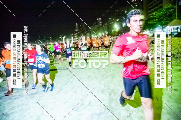 Buy your photos of the eventNight Run Balnerio on Fotop