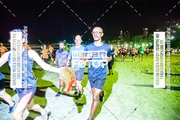 Buy your photos of the eventNight Run Balnerio on Fotop