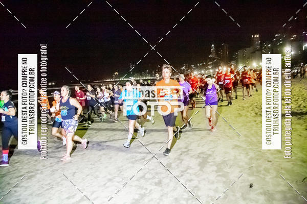 Buy your photos of the eventNight Run Balnerio on Fotop