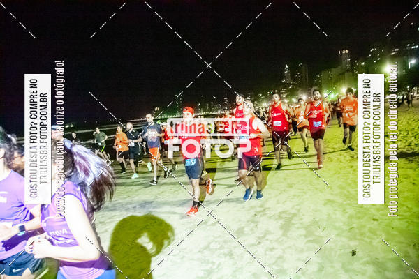 Buy your photos of the eventNight Run Balnerio on Fotop