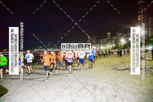 Buy your photos of the eventNight Run Balnerio on Fotop