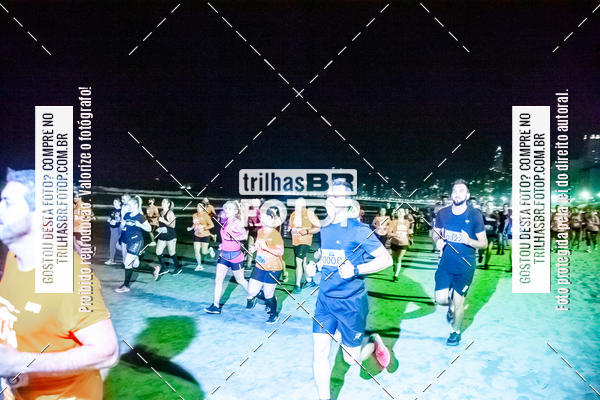 Buy your photos of the eventNight Run Balnerio on Fotop