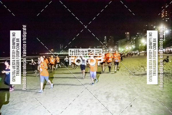 Buy your photos of the eventNight Run Balnerio on Fotop