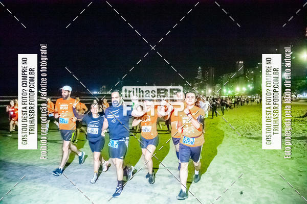 Buy your photos of the eventNight Run Balnerio on Fotop