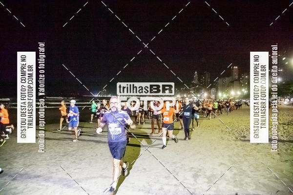 Buy your photos of the eventNight Run Balnerio on Fotop