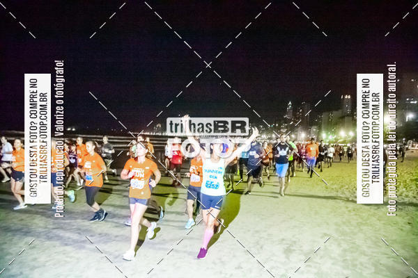 Buy your photos of the eventNight Run Balnerio on Fotop