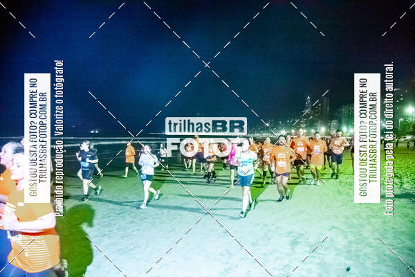 Buy your photos of the eventNight Run Balnerio on Fotop