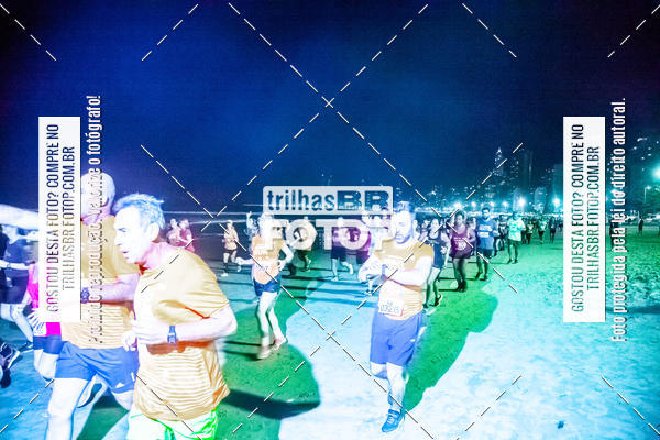 Buy your photos of the eventNight Run Balnerio on Fotop