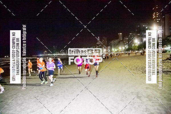 Buy your photos of the eventNight Run Balnerio on Fotop