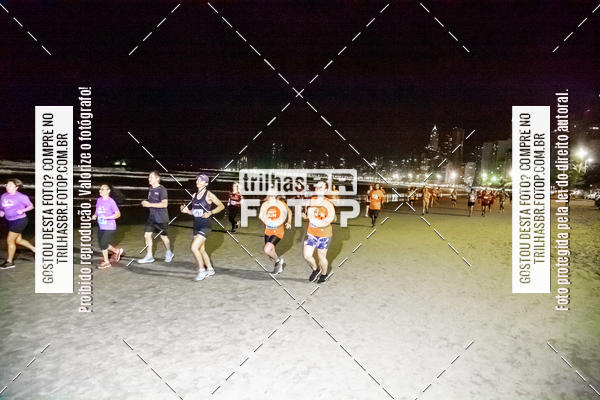 Buy your photos of the eventNight Run Balnerio on Fotop