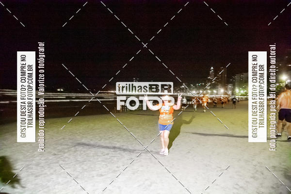 Buy your photos of the eventNight Run Balnerio on Fotop