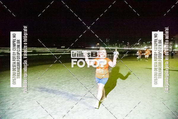 Buy your photos of the eventNight Run Balnerio on Fotop