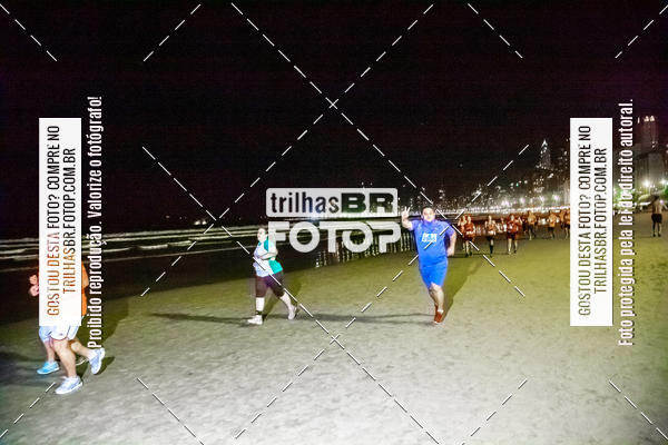 Buy your photos of the eventNight Run Balnerio on Fotop