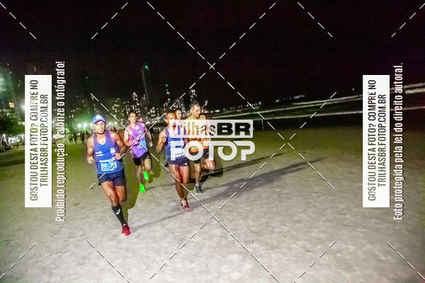 Buy your photos of the eventNight Run Balnerio on Fotop