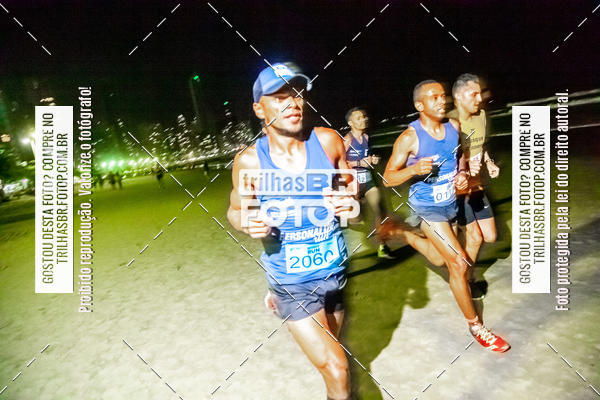 Buy your photos of the eventNight Run Balnerio on Fotop