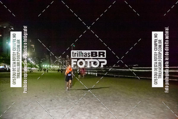 Buy your photos of the eventNight Run Balnerio on Fotop