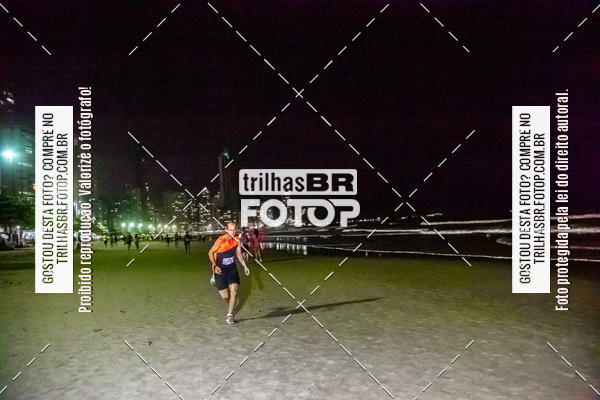 Buy your photos of the eventNight Run Balnerio on Fotop