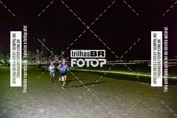 Buy your photos of the eventNight Run Balnerio on Fotop