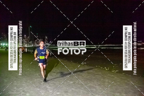 Buy your photos of the eventNight Run Balnerio on Fotop