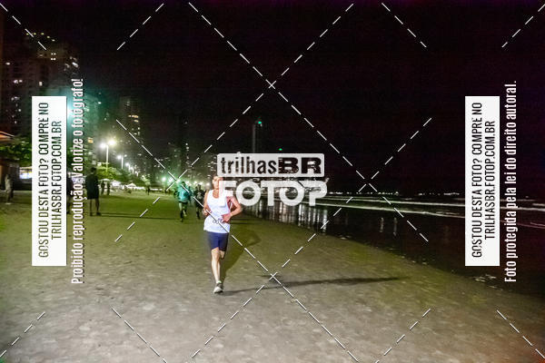 Buy your photos of the eventNight Run Balnerio on Fotop