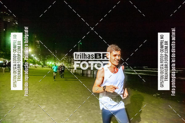 Buy your photos of the eventNight Run Balnerio on Fotop