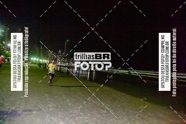 Buy your photos of the eventNight Run Balnerio on Fotop