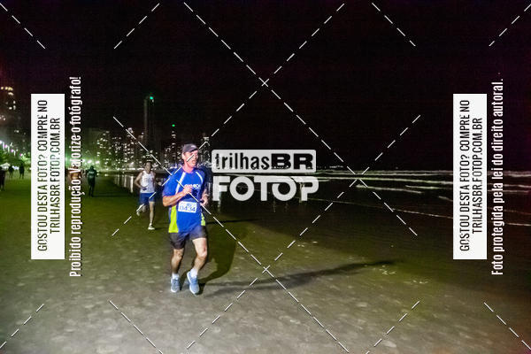Buy your photos of the eventNight Run Balnerio on Fotop
