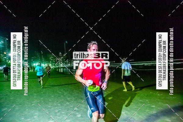 Buy your photos of the eventNight Run Balnerio on Fotop