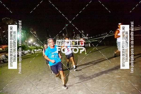 Buy your photos of the eventNight Run Balnerio on Fotop