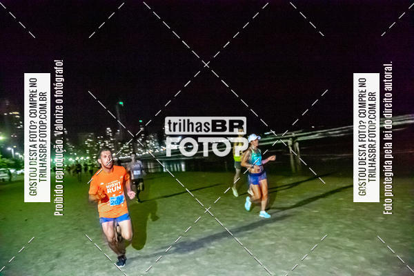 Buy your photos of the eventNight Run Balnerio on Fotop