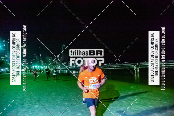 Buy your photos of the eventNight Run Balnerio on Fotop