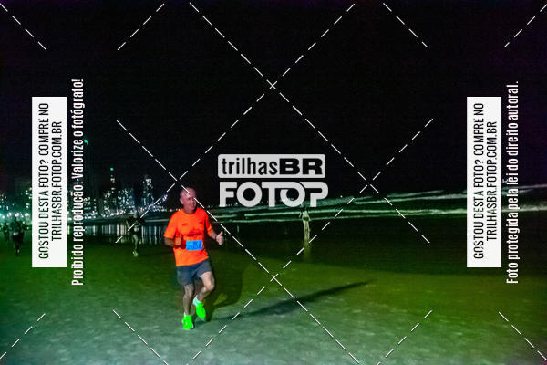 Buy your photos of the eventNight Run Balnerio on Fotop